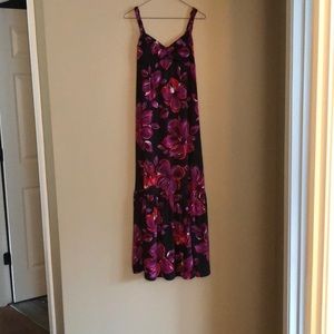 Allen Schwartz size small long floral dress